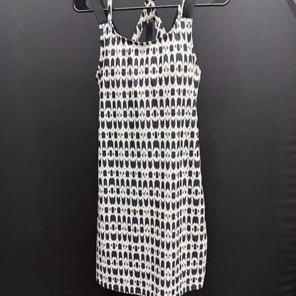 Athleta Mindelo Swim Dress - Picture 2 of 6